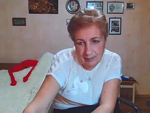 Victoria5643 online show from March 14, 2026, 6:46 pm