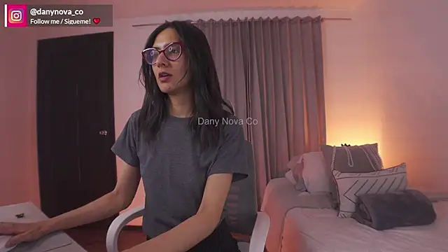 DanyNova Co online show from February 3, 2025, 8:03 pm