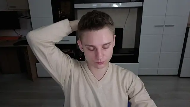 angryzan online show from November 6, 2025, 4:35 am