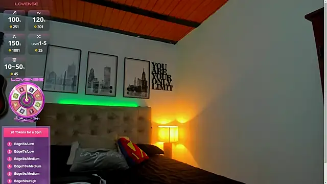 Snapshot of seancarreraa chatting on December 18, 2024, 1:23 pm seancarreraa online show from December 18, 2024, 1:23 pm