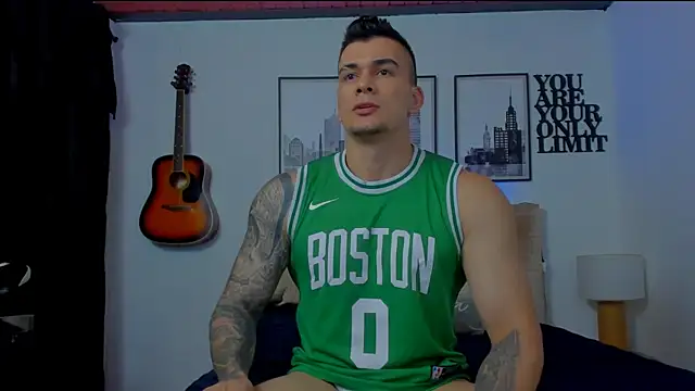 Snapshot of seancarreraa chatting on January 10, 2025, 8:26 pm seancarreraa online show from January 10, 2025, 8:26 pm