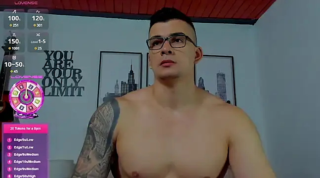 Snapshot of seancarreraa chatting on March 19, 2025, 12:26 am seancarreraa online show from March 19, 2025, 12:26 am