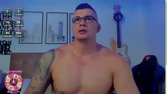 Snapshot of seancarreraa chatting on October 3, 2025, 3:14 am seancarreraa online show from October 3, 2025, 3:14 am