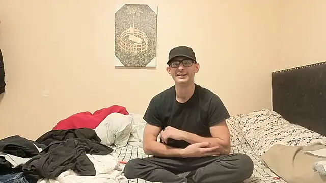 hailzeffn online show from December 17, 2025, 11:11 pm