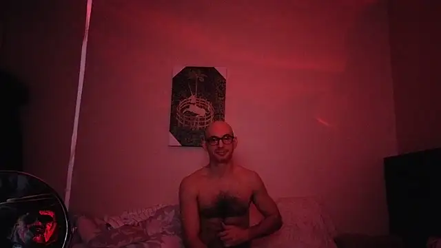 Snapshot of hailzeffn chatting on February 12, 2026, 8:26 pm hailzeffn online show from February 12, 2026, 8:26 pm