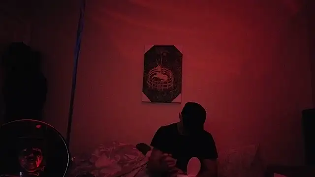 Snapshot of hailzeffn chatting on February 16, 2026, 3:35 am hailzeffn online show from February 16, 2026, 3:35 am