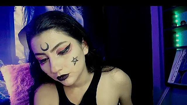 Snapshot of sophy_rock chatting on February 21, 2026, 6:31 pm sophy rock online show from February 21, 2026, 6:31 pm