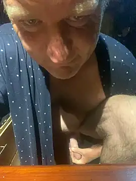 Snapshot of sexycouple109 chatting on December 10, 2024, 2:38 am sexycouple109 online show from December 10, 2024, 2:38 am