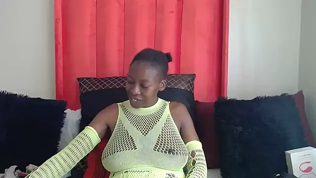 Snapshot of chocolatemix44 chatting on February 23, 2026, 9:17 am chocolatemix44 online show from February 23, 2026, 9:17 am