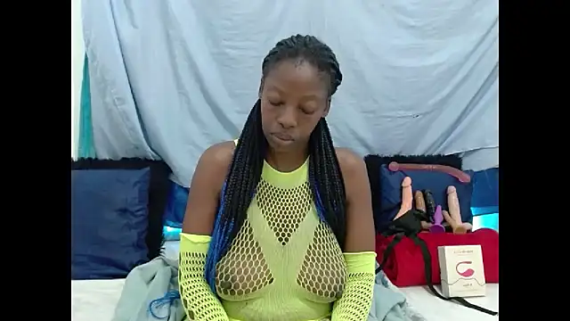 chocolatemix44 online show from April 11, 2026, 7:56 am