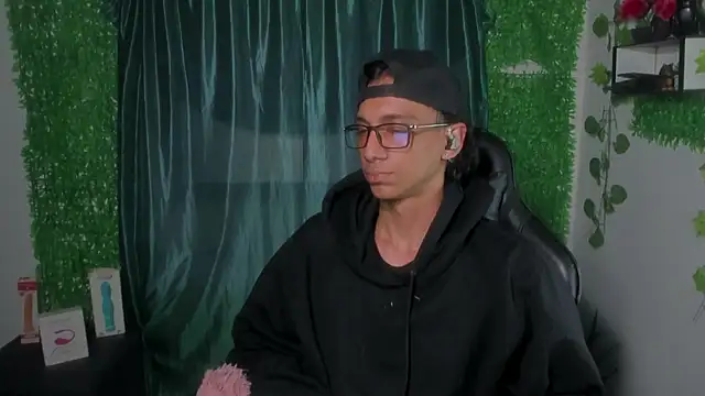 NAMOR   online show from January 6, 2026, 10:52 am