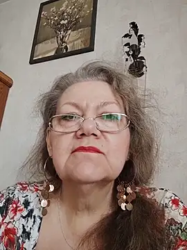 Snezhana online show from June 19, 2026, 8:51 am