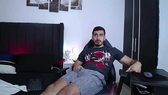 muscle ares online show from February 14, 2025, 3:05 pm