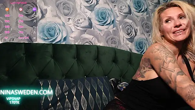 Snapshot of Ninasweden chatting on February 2, 2026, 9:13 pm Ninasweden online show from February 2, 2026, 9:13 pm