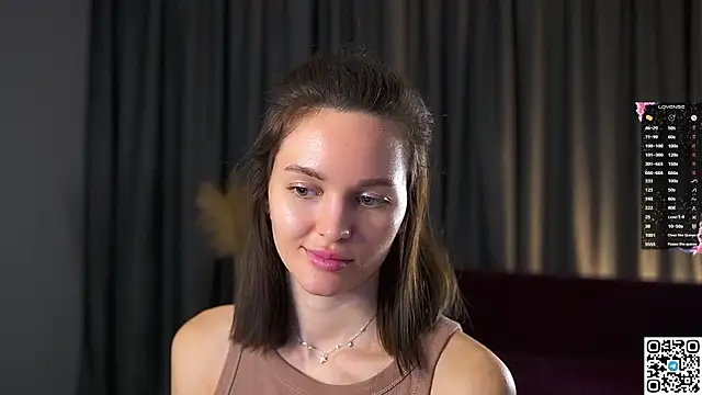 AnneKlint online show from December 18, 2024, 12:18 pm