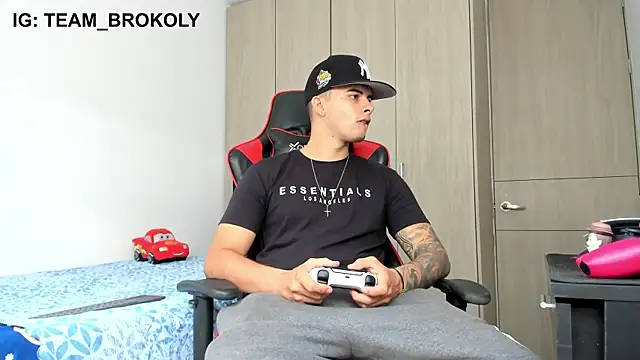 jacob firexx online show from November 13, 2025, 6:40 pm