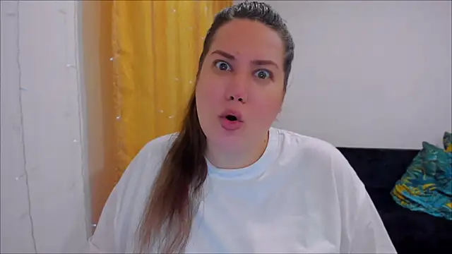 Snapshot of _madalexa_ chatting on February 17, 2025, 7:42 pm madalexa online show from February 17, 2025, 7:42 pm