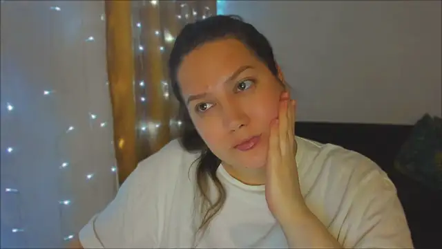 Snapshot of _madalexa_ chatting on September 19, 2025, 10:43 pm madalexa online show from September 19, 2025, 10:43 pm