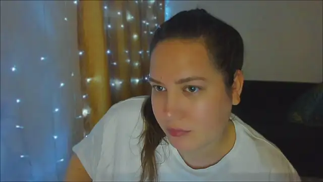 Snapshot of _madalexa_ chatting on October 5, 2025, 7:23 pm madalexa online show from October 5, 2025, 7:23 pm