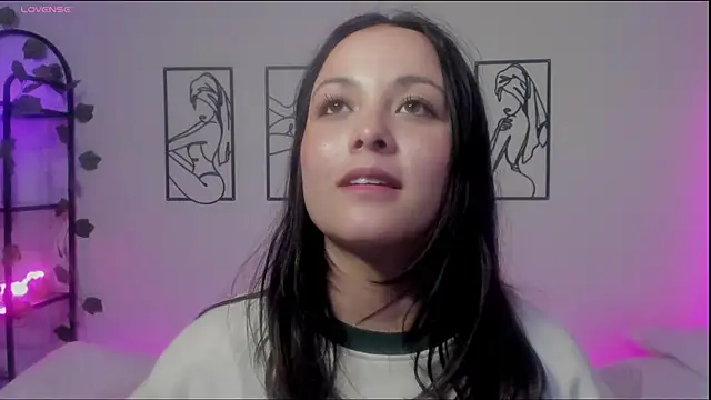 Megan Rodrigo online show from January 23, 2025, 11:26 pm