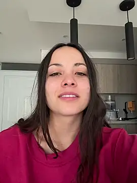 Megan Rodrigo online show from June 30, 2026, 11:44 am