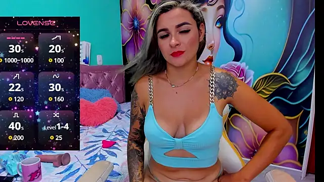mia bigtits17 online show from December 27, 2024, 2:47 am