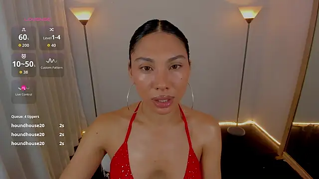 Dayanna tecca online show from February 19, 2026, 8:49 pm