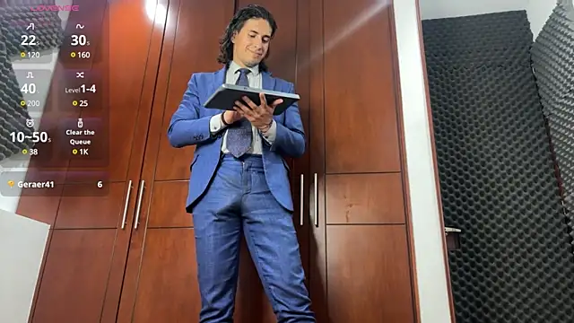 Tom blunt96 online show from February 12, 2025, 11:41 pm