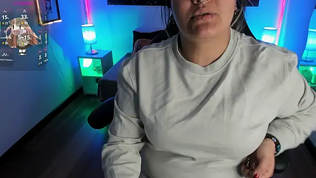 lucky-leah online show from November 26, 2025, 3:40 am