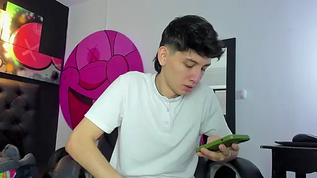 Santi delacruz online show from February 14, 2025, 3:26 pm