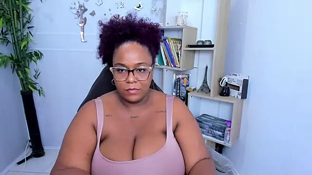 bbw charlote online show from July 28, 2026, 4:39 pm