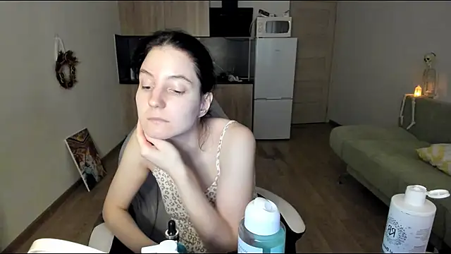 Bridget fitness online show from September 27, 2025, 2:44 pm