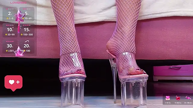 Snapshot of AuroraSim chatting on January 6, 2026, 1:04 pm AuroraSim online show from January 6, 2026, 1:04 pm