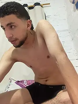 ever10183 online show from April 24, 2026, 4:26 am