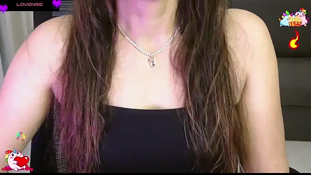 Snapshot of _Blue_Ruubyy_ chatting on June 7, 2026, 1:37 pm Blue Ruubyy online show from June 7, 2026, 1:37 pm