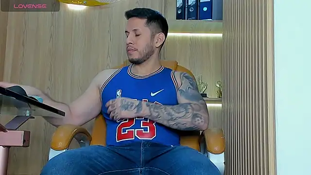 Snapshot of George_Diesell chatting on February 6, 2026, 4:28 am George Diesell online show from February 6, 2026, 4:28 am