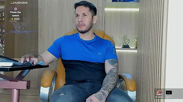 Snapshot of George_Diesell chatting on February 9, 2026, 4:38 am George Diesell online show from February 9, 2026, 4:38 am