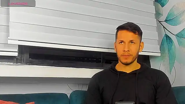 Snapshot of George_Diesell chatting on February 24, 2026, 11:25 pm George Diesell online show from February 24, 2026, 11:25 pm