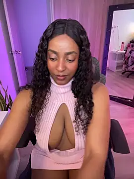 Snapshot of evangeline_ch chatting on February 3, 2026, 7:19 pm evangeline ch online show from February 3, 2026, 7:19 pm