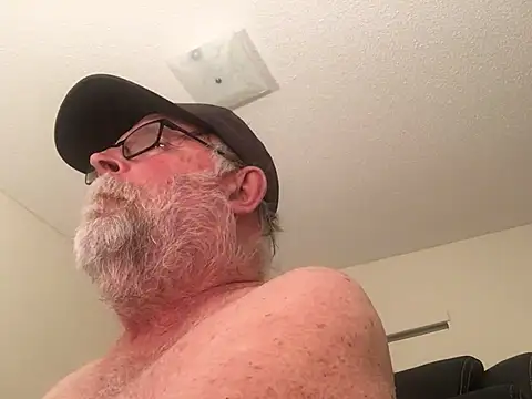 Drummajor online show from April 27, 2026, 3:04 am