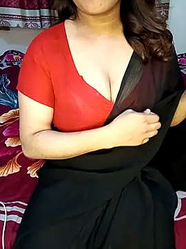 Snapshot of Dayna-36 chatting on October 9, 2025, 3:21 pm Dayna-36 online show from October 9, 2025, 3:21 pm