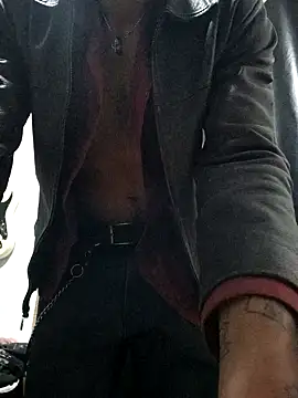 Snapshot of mexicaninuganda chatting on January 3, 2025, 10:41 am mexicaninuganda online show from January 3, 2025, 10:41 am