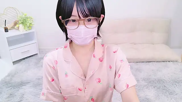 963 kurumi online show from December 6, 2024, 11:47 pm