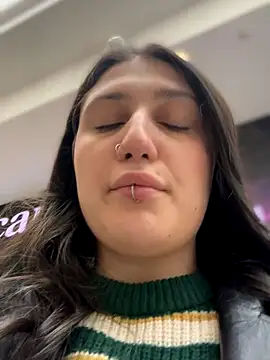 Snapshot of JessiMur chatting on October 13, 2025, 3:50 am JessiMur online show from October 13, 2025, 3:50 am