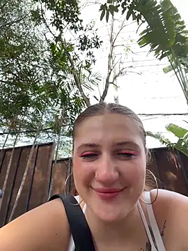 JessiMur online show from February 20, 2026, 4:09 am