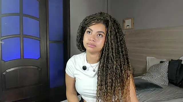 nayah   online show from March 2, 2026, 7:54 pm