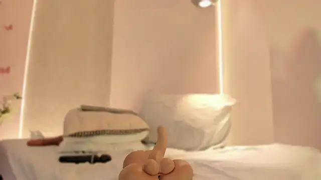 angeline-777 online show from December 23, 2025, 12:52 am