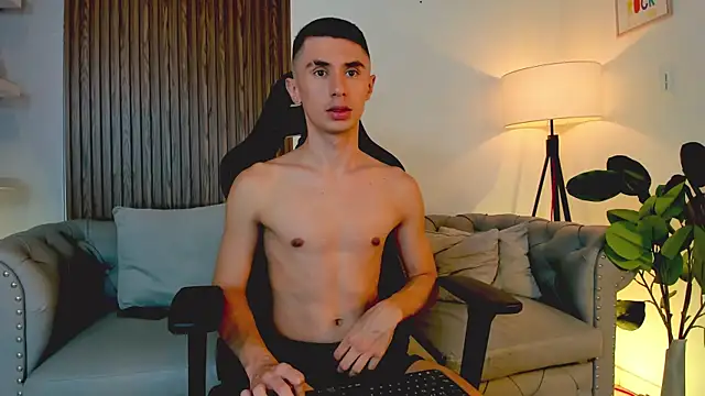 Jotastevensxx online show from November 8, 2025, 7:56 pm