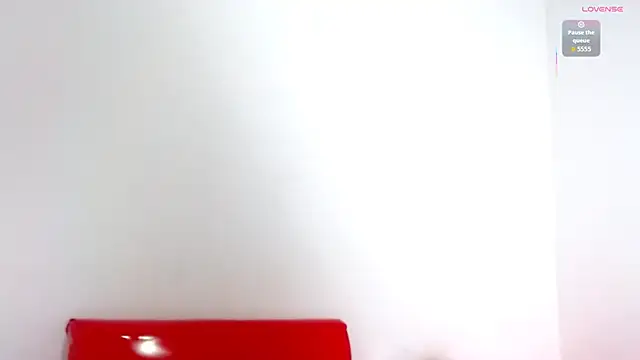 seductivespellvagina80 online show from April 8, 2026, 1:33 pm