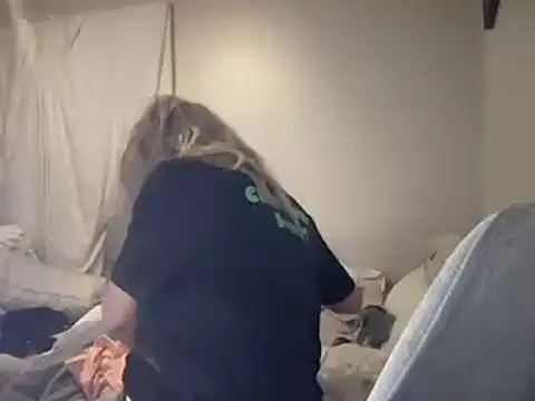 ALEXADANIELLE online show from February 2, 2025, 10:46 am